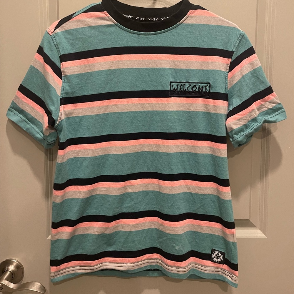 Welcome green n pink shirt